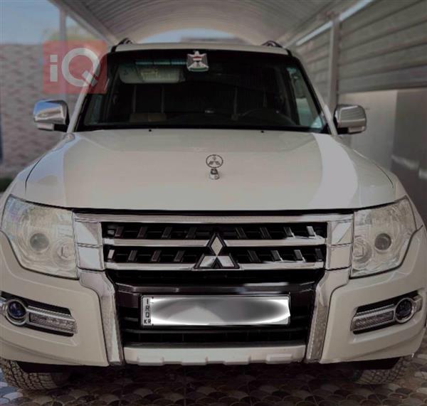 ميتسوبيشي باجيرو 2017 للبيع في العراق - الديوانية